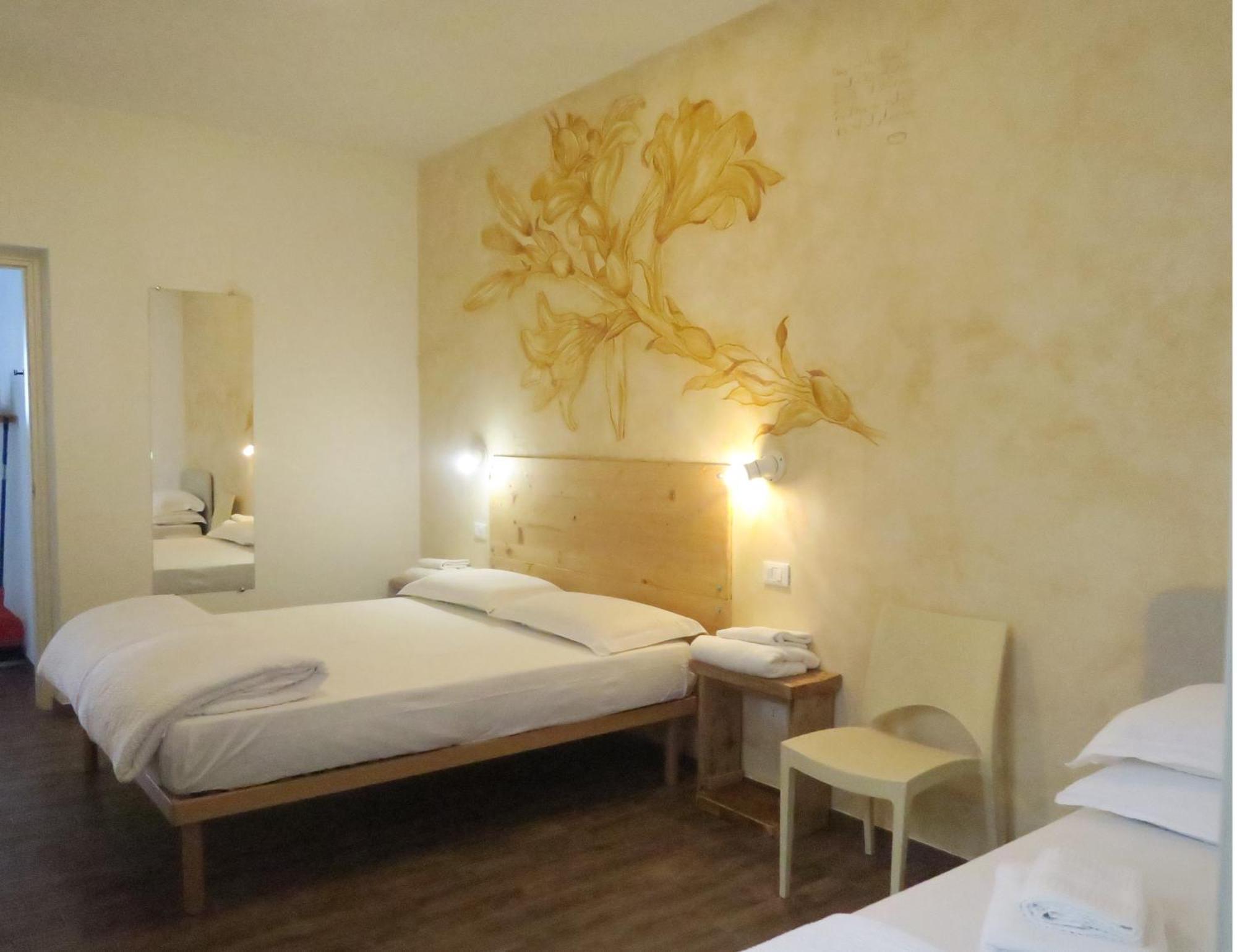Oasi Da Vinci Lejlighedshotel Tignale Eksteriør billede